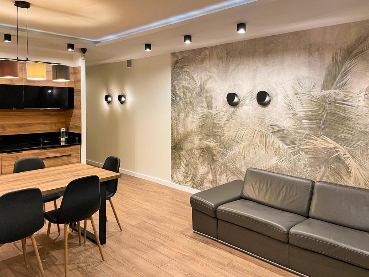 Montes Szymoszkowa Apartment กอสเชียลิสกอ ภายนอก รูปภาพ