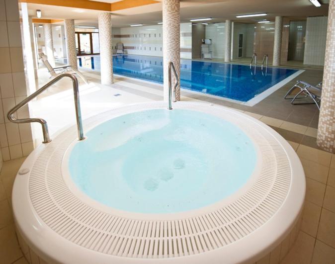 Montes Szymoszkowa Apartment กอสเชียลิสกอ ภายนอก รูปภาพ